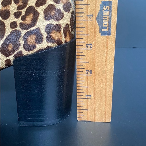 DV Dolce Vita Cow Hair Leopard Ankle Heeled Booties Size 9 *READ - Picture 11 of 11